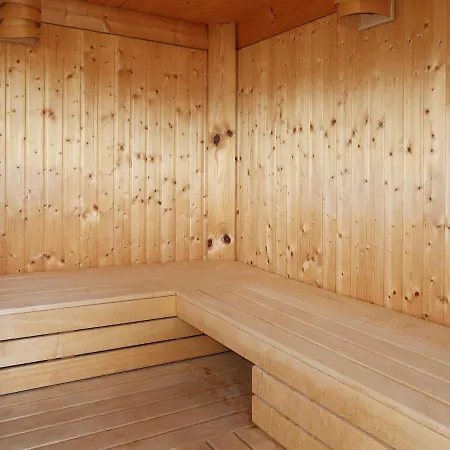 Nikola By Interhome פלאכאו