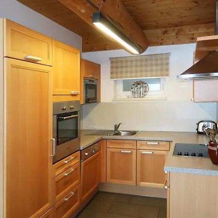 בית נופש Nikola By Interhome פלאכאו